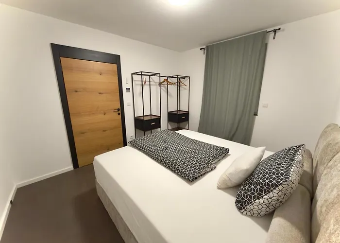 In Der Grafschaft * Elsdorf